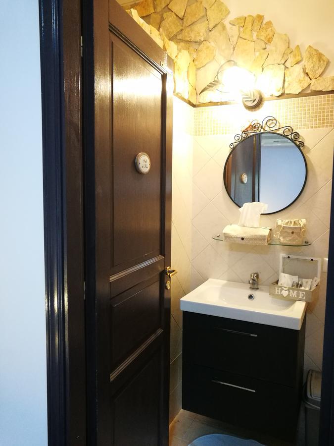 Antica Aria Di Roma Bed & Breakfast Exterior photo